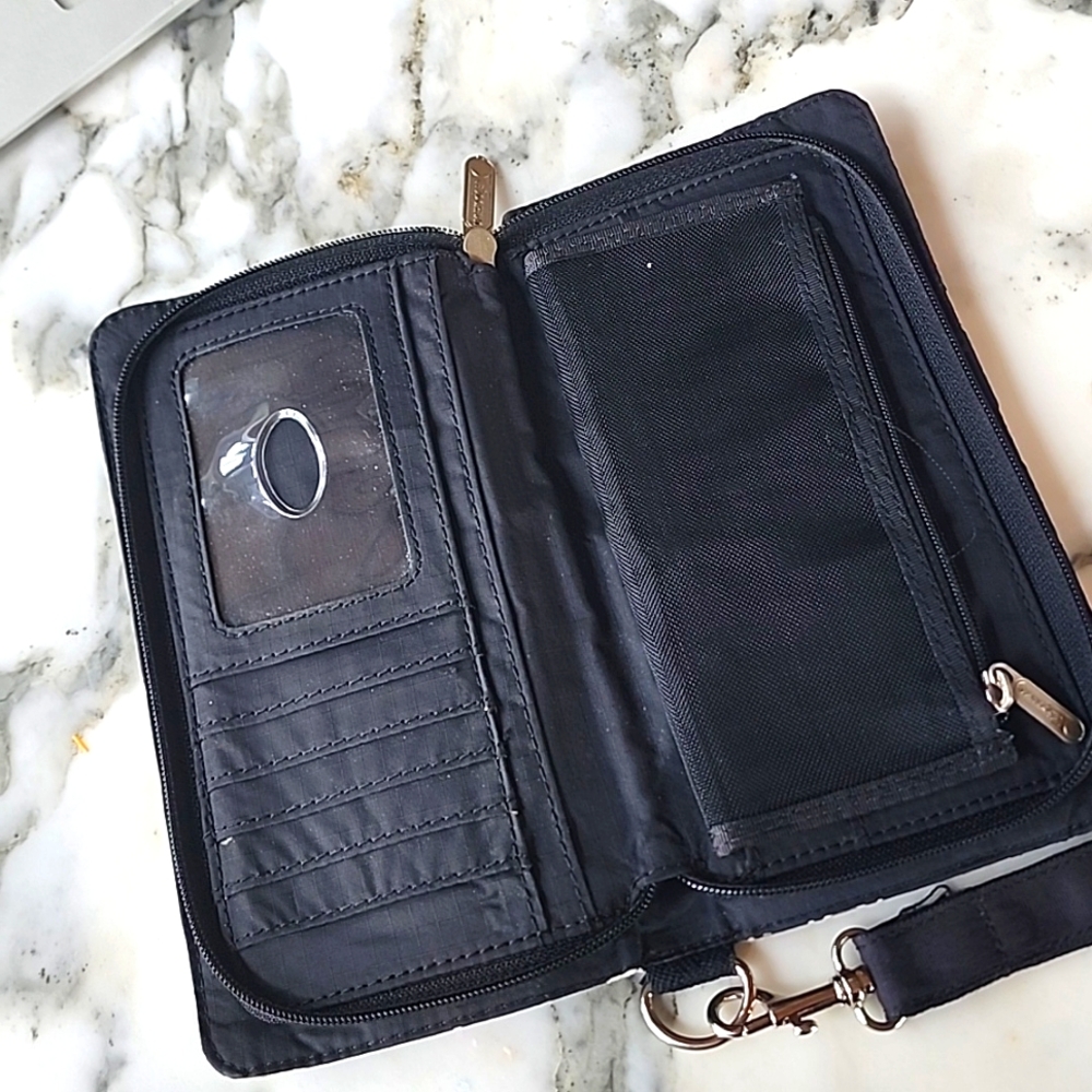 Lesportsac Musical Black and White Clutch - Picture 5 of 12